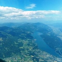 Flugwegposition um 14:12:48: Aufgenommen in der Nähe von Gemeinde Trebesing, Österreich in 2985 Meter